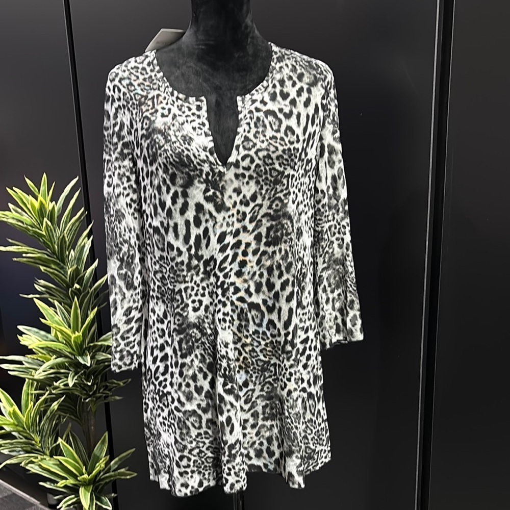 Jordan Taylor Leopard print,sheer,light,round V-cut neck,long sleeve top/coverup